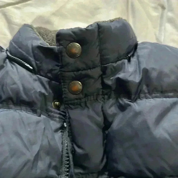 Baby Gap navy puffer coat size 18/24 months - Picture 3 of 7